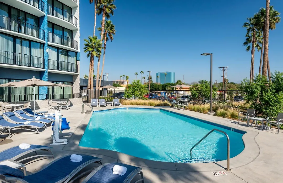 Holiday Inn Express & Suites Santa Ana - Orange County By Ihg-1